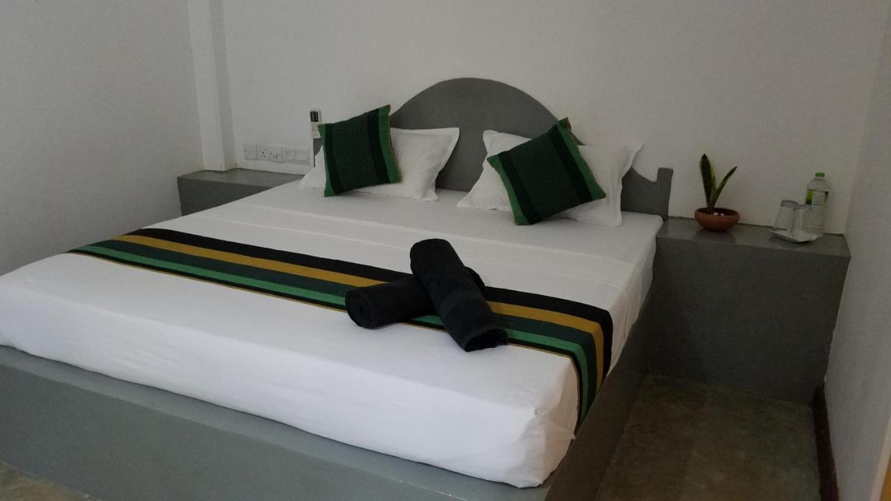 Sigiri Holiday Villa Sigirija Zewnętrze zdjęcie